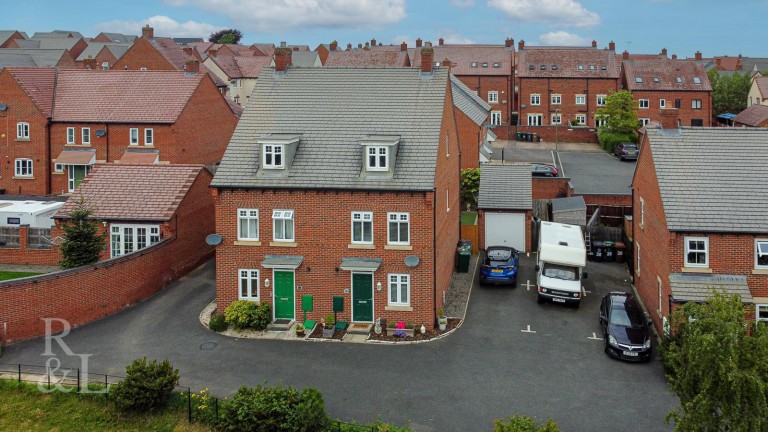 Edinburgh Road, Church Gresley, Swadlincote