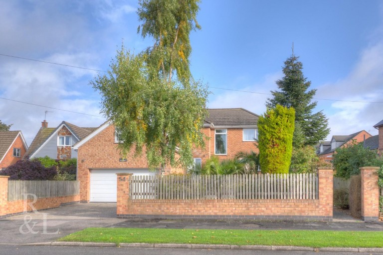 Burnside Grove, Tollerton