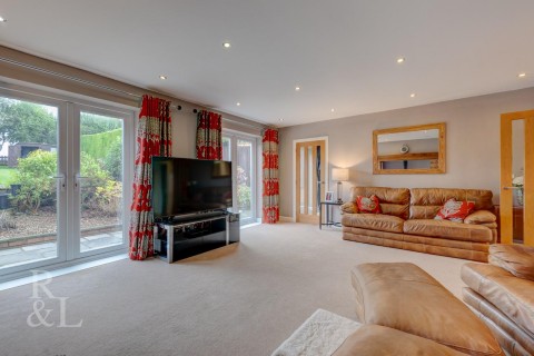 Property thumbnail image for Burnside Grove, Tollerton